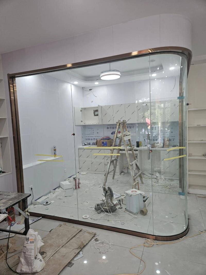 邵阳市钢化玻璃异形展柜玻璃 - 排名